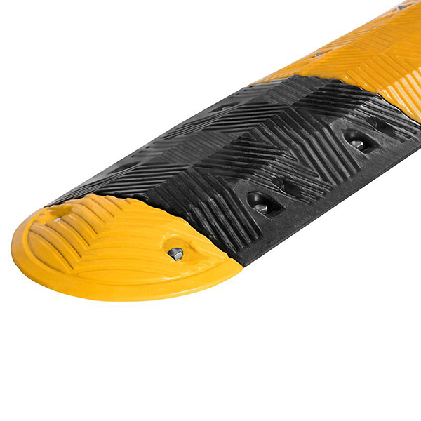 Black & Yellow Recycled Rubber Speed Ramp With Ends