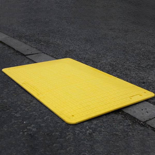 Extremely Durable & Reliable Yellow Pedestrian Hole Cover