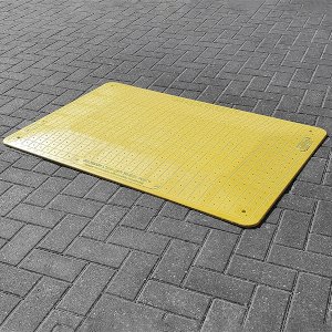 Extremely Durable & Reliable Yellow Pedestrian Hole Cover