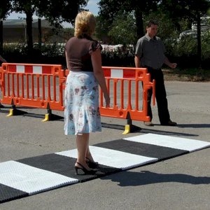 Hi-Vis Oxford Plastic Clear Path Temporary Pedestrian Crossing Mat